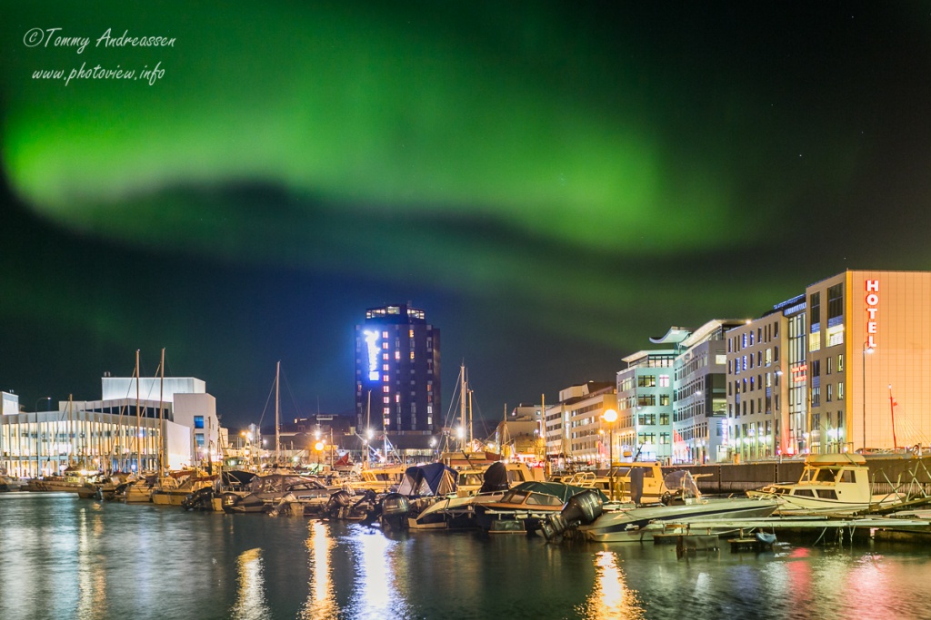 Nordlys over Bodø by.